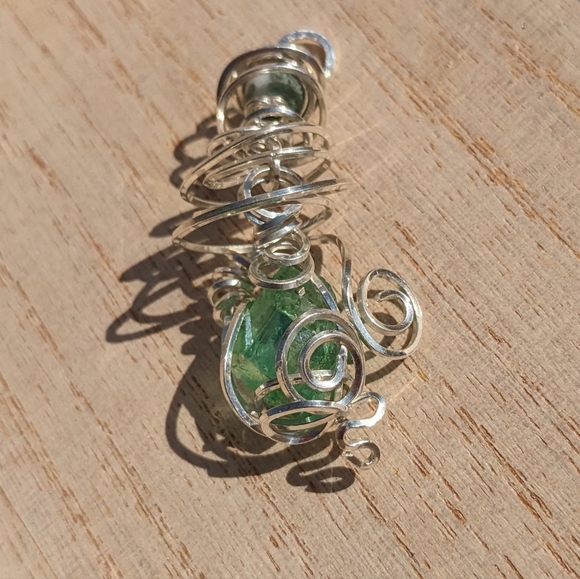 .925 Sterling Silver Pendant Mint Luster Crystal Quartz Stone Artisan Spiral - Picture 5 of 16